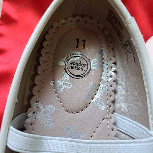 Wonder nation  Shoes kids Girl Size  11 cream - Picture 3 of 5